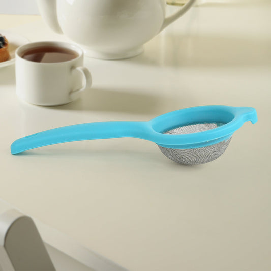 Kadak stainless steel mesh tea strainer with plastic handle on white background