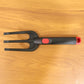 Manual garden hand cultivator tool for loosening and mixing soil