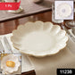 Packaging of the stylish lotus serving tray